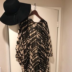 Super cute speckled coverup